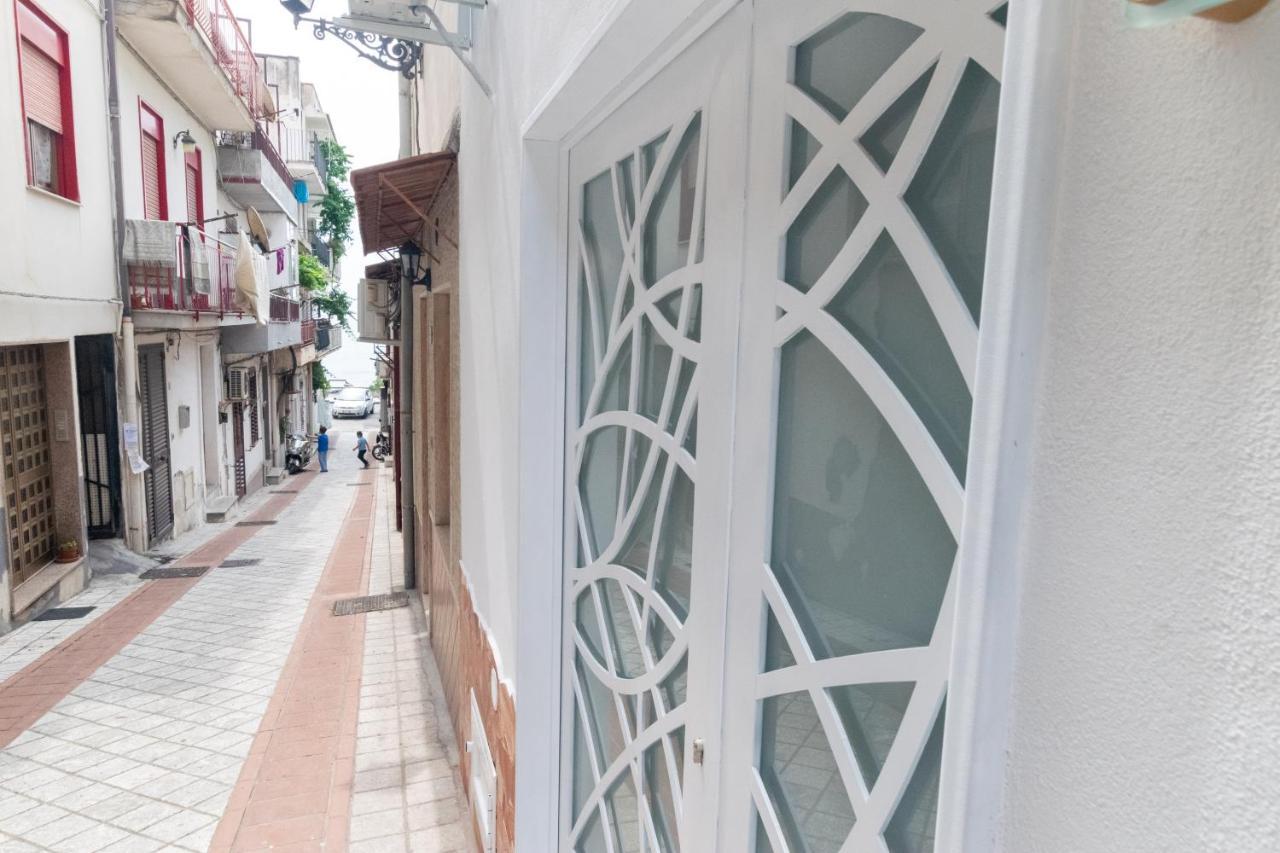La Casa Nel Vicolo 2 Διαμέρισμα Giardini Naxos Εξωτερικό φωτογραφία